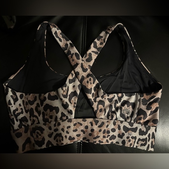 GREYSON leopard sports bra size XS - Picture 2 of 4